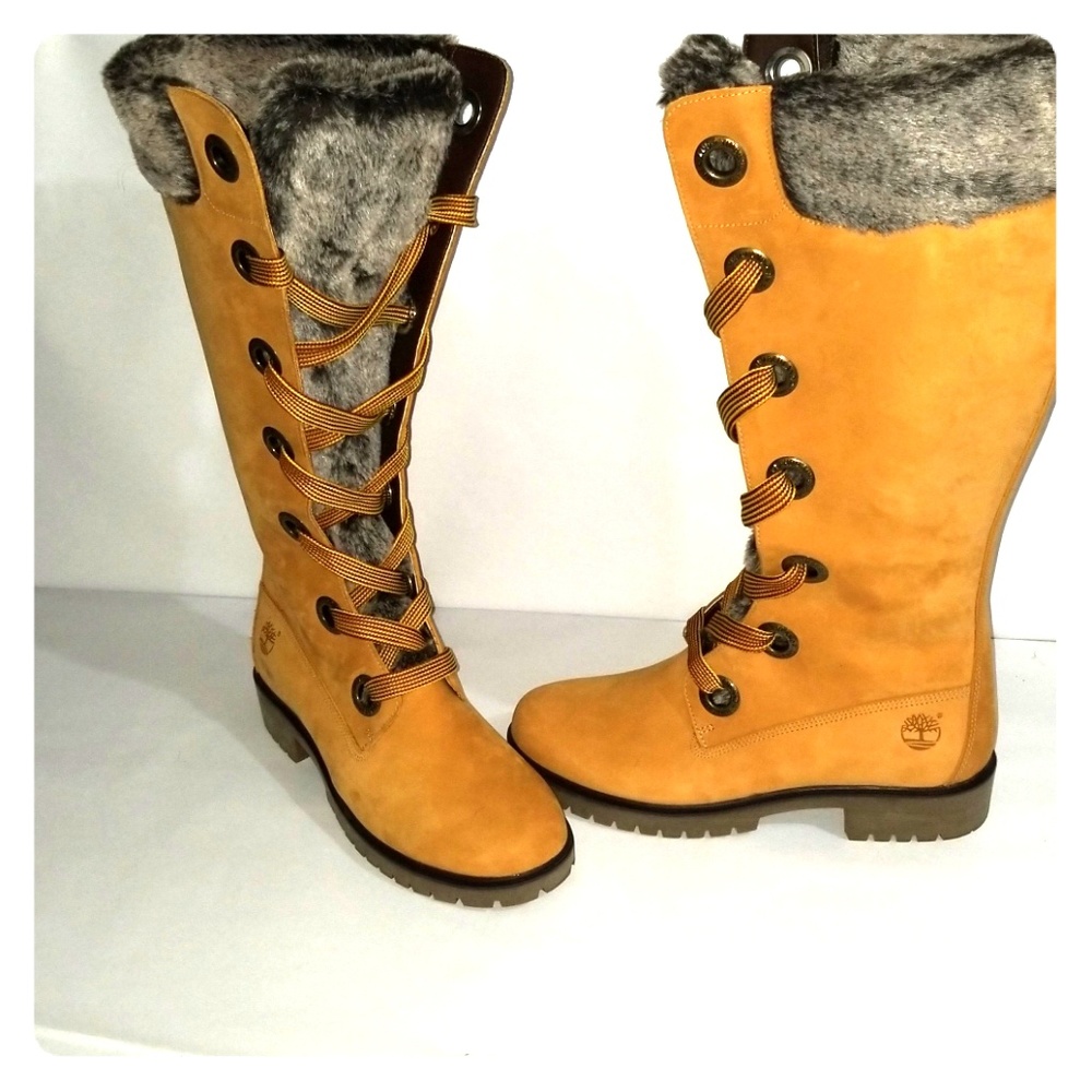 Timberland Womans hi-top fur boots